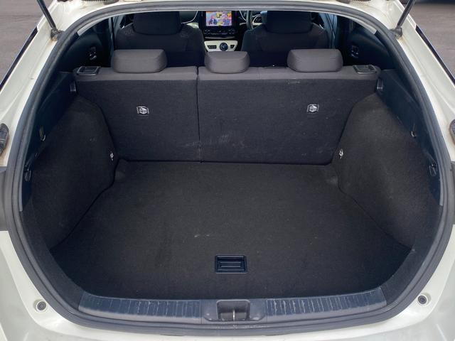 プリウス Ｓセーフティプラス　純正９インチナビ・フルセグＴＶ・Ｂｌｕｅｔｏｏｔｈ・バックカメラ・ＨＵＤ・パーキングアシスト（40枚目）