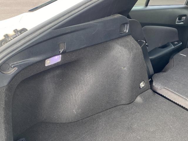 プリウス Ｓセーフティプラス　純正９インチナビ・フルセグＴＶ・Ｂｌｕｅｔｏｏｔｈ・バックカメラ・ＨＵＤ・パーキングアシスト（44枚目）