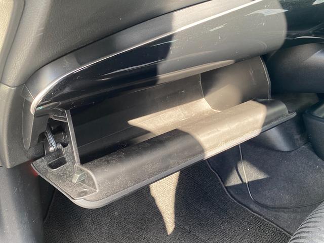 プリウス Ｓセーフティプラス　純正９インチナビ・フルセグＴＶ・Ｂｌｕｅｔｏｏｔｈ・バックカメラ・ＨＵＤ・パーキングアシスト（64枚目）