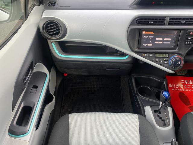 アクア S 純正ナビ・TV・Bluetooth・プッシュスタート・スマートキー(57枚目)