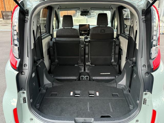 シエンタ ハイブリッドＺ　ワンオーナー　純正ディスプレイオーディオ　バックカメラ　両側電動スライドドア　禁煙車　３列シート（40枚目）