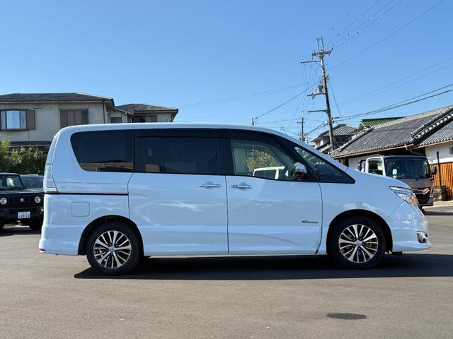 セレナ ハイウェイスターS-HVアドバンスドセーフティパック(17枚目)