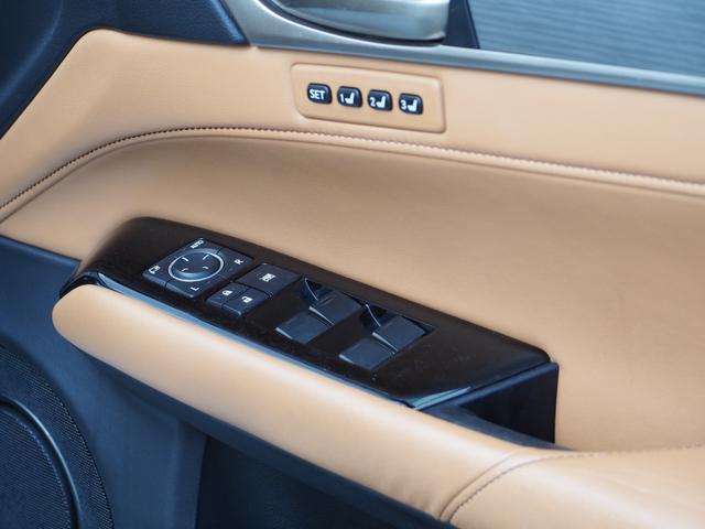 ＧＳ ＧＳ３５０　Ｆスポーツ　３眼ＬＥＤヘッドランプ　車検整備２年付き　ＴＲＤフルエアロ　ＴＲＤ４本出しマフラー　ムーンルーフ　プレミアムサウンドシステム　革シート　運転席助手席シートヒーター　電動サンシェード　ＥＴＣ　予備キー（15枚目）