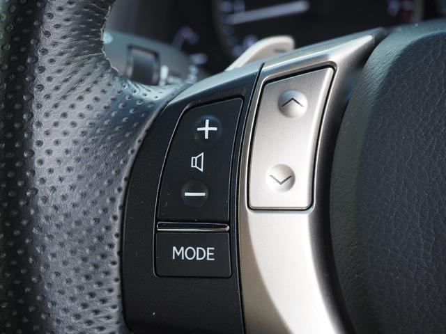 ＧＳ ＧＳ３５０　Ｆスポーツ　３眼ＬＥＤヘッドランプ　車検整備２年付き　ＴＲＤフルエアロ　ＴＲＤ４本出しマフラー　ムーンルーフ　プレミアムサウンドシステム　革シート　運転席助手席シートヒーター　電動サンシェード　ＥＴＣ　予備キー（22枚目）