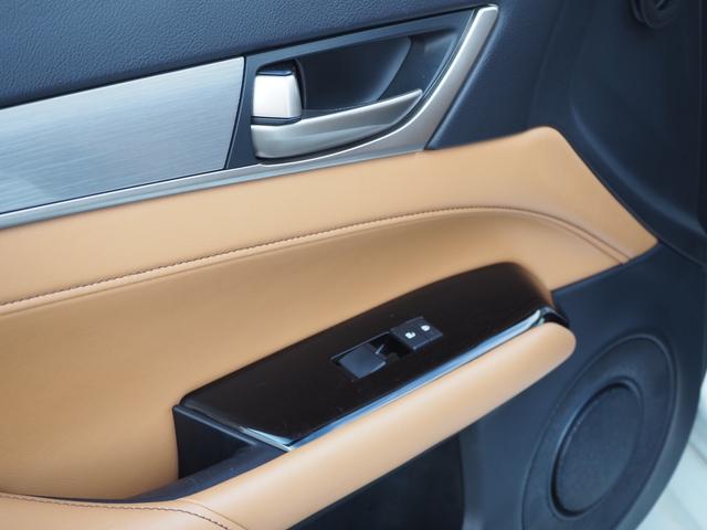 ＧＳ ＧＳ３５０　Ｆスポーツ　３眼ＬＥＤヘッドランプ　車検整備２年付き　ＴＲＤフルエアロ　ＴＲＤ４本出しマフラー　ムーンルーフ　プレミアムサウンドシステム　革シート　運転席助手席シートヒーター　電動サンシェード　ＥＴＣ　予備キー（36枚目）