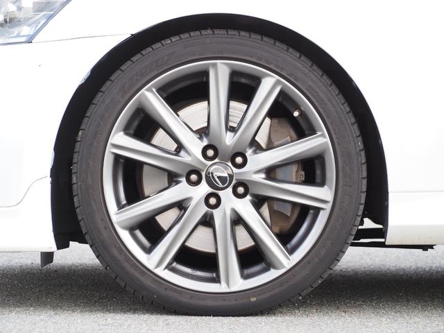 ＧＳ ＧＳ３５０　Ｆスポーツ　３眼ＬＥＤヘッドランプ　車検整備２年付き　ＴＲＤフルエアロ　ＴＲＤ４本出しマフラー　ムーンルーフ　プレミアムサウンドシステム　革シート　運転席助手席シートヒーター　電動サンシェード　ＥＴＣ　予備キー（64枚目）