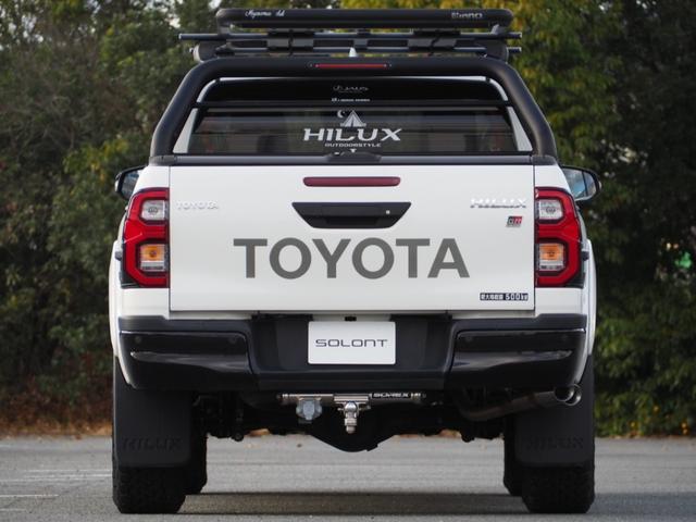 ハイラックス Z GRスポーツ 1オーナー車 MCLIMBコンプリート 未使用ヒッチメンバーSOREX スポーツバー シャッタートノカバー デュアルサイドマフラー ヘッドライナー 純正8型ディスプレイオーディオ パノラミックビュー(3枚目)