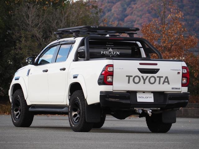 ハイラックス Z GRスポーツ 1オーナー車 MCLIMBコンプリート 未使用ヒッチメンバーSOREX スポーツバー シャッタートノカバー デュアルサイドマフラー ヘッドライナー 純正8型ディスプレイオーディオ パノラミックビュー(8枚目)