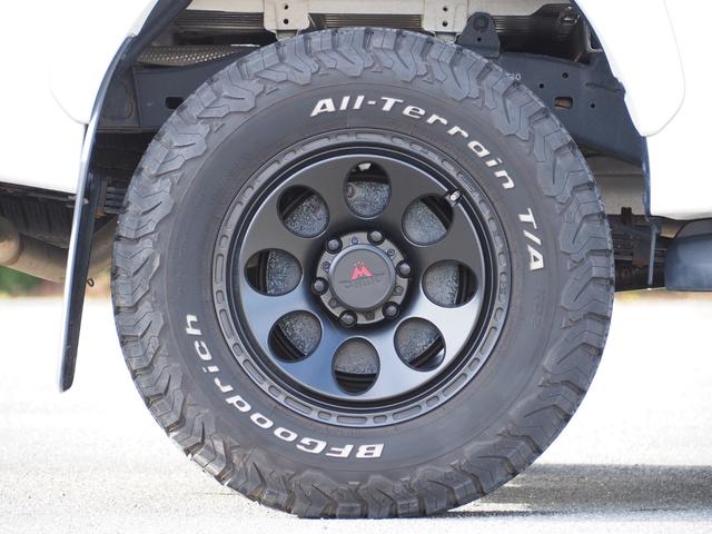 ハイラックス Z GRスポーツ 1オーナー車 MCLIMBコンプリート 未使用ヒッチメンバーSOREX スポーツバー シャッタートノカバー デュアルサイドマフラー ヘッドライナー 純正8型ディスプレイオーディオ パノラミックビュー(20枚目)