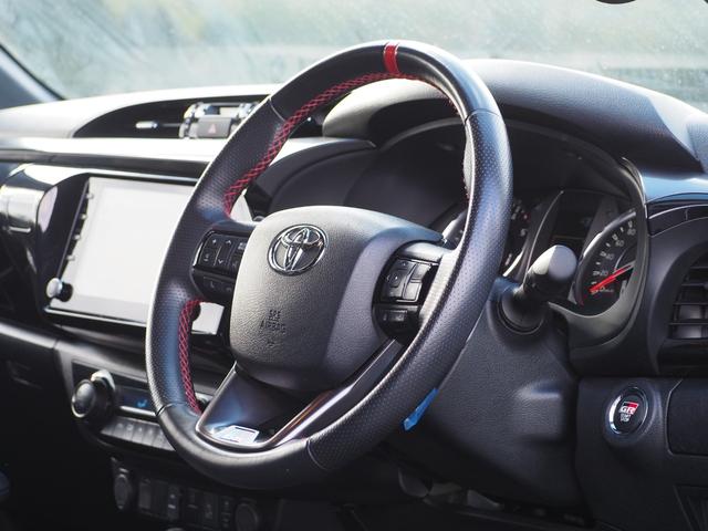 ハイラックス Z GRスポーツ 1オーナー車 MCLIMBコンプリート 未使用ヒッチメンバーSOREX スポーツバー シャッタートノカバー デュアルサイドマフラー ヘッドライナー 純正8型ディスプレイオーディオ パノラミックビュー(26枚目)