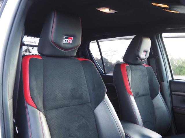 ハイラックス Z GRスポーツ 1オーナー車 MCLIMBコンプリート 未使用ヒッチメンバーSOREX スポーツバー シャッタートノカバー デュアルサイドマフラー ヘッドライナー 純正8型ディスプレイオーディオ パノラミックビュー(30枚目)