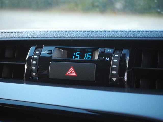 ハイラックス Z GRスポーツ 1オーナー車 MCLIMBコンプリート 未使用ヒッチメンバーSOREX スポーツバー シャッタートノカバー デュアルサイドマフラー ヘッドライナー 純正8型ディスプレイオーディオ パノラミックビュー(50枚目)