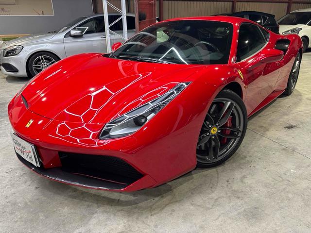 488GTB ベースグレード 左ハンドル ナビ クリアランスソナー AT HID スマートキー アルミホイール パワーシート ABS Bluetooth エアコン パワーウィンドウ(2枚目)