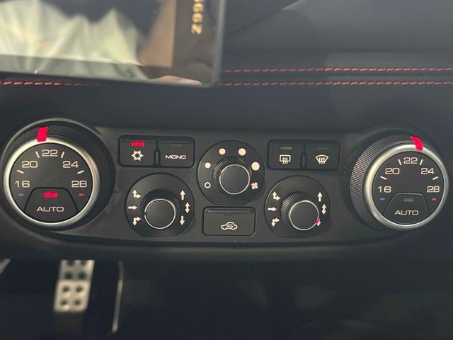 488GTB ベースグレード 左ハンドル ナビ クリアランスソナー AT HID スマートキー アルミホイール パワーシート ABS Bluetooth エアコン パワーウィンドウ(19枚目)