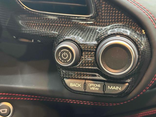 488GTB ベースグレード 左ハンドル ナビ クリアランスソナー AT HID スマートキー アルミホイール パワーシート ABS Bluetooth エアコン パワーウィンドウ(21枚目)