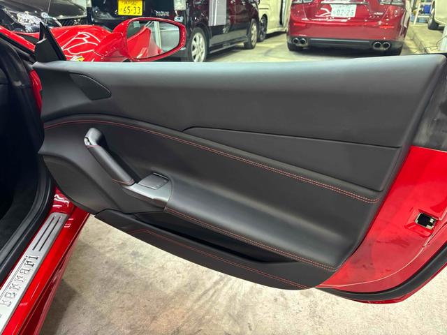 488GTB ベースグレード 左ハンドル ナビ クリアランスソナー AT HID スマートキー アルミホイール パワーシート ABS Bluetooth エアコン パワーウィンドウ(39枚目)