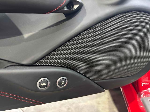 488GTB ベースグレード 左ハンドル ナビ クリアランスソナー AT HID スマートキー アルミホイール パワーシート ABS Bluetooth エアコン パワーウィンドウ(41枚目)