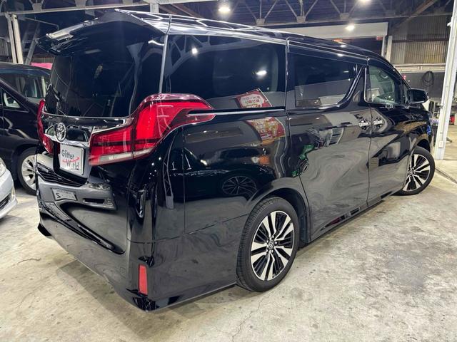 アルファード 2.5S Cパッケージ ツインムーンルーフ/デジタルインナーミラー/ディスプレイオーディオ/両側パワースライドドア/パワーバックドア/シートヒーター&ベンチレーション/レーダークルーズコントロール/ビルトインETC/(7枚目)