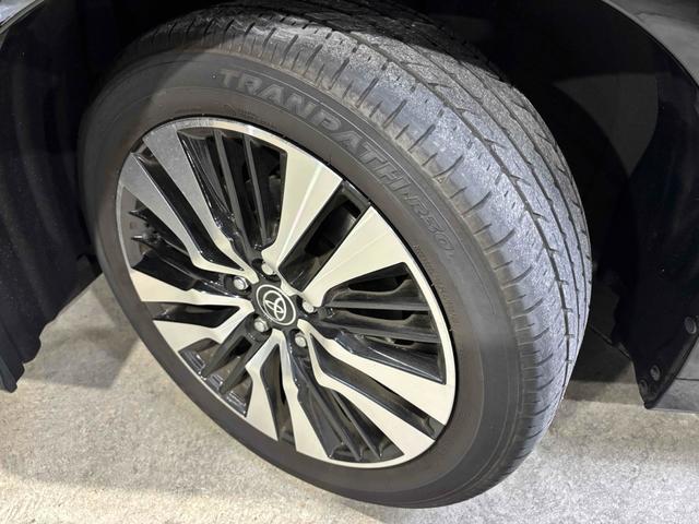 アルファード 2.5S Cパッケージ ツインムーンルーフ/デジタルインナーミラー/ディスプレイオーディオ/両側パワースライドドア/パワーバックドア/シートヒーター&ベンチレーション/レーダークルーズコントロール/ビルトインETC/(16枚目)