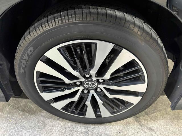 アルファード 2.5S Cパッケージ ツインムーンルーフ/デジタルインナーミラー/ディスプレイオーディオ/両側パワースライドドア/パワーバックドア/シートヒーター&ベンチレーション/レーダークルーズコントロール/ビルトインETC/(18枚目)