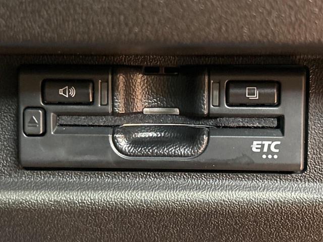 ＸＣ　ＳＤナビ　禁煙車　スズキセーフティサポート　クルーズコントロール　ＬＥＤヘッドライト　前席シートヒーター　ＥＴＣ　アイドリングストップ　盗難防止システム　ダウンヒルアシスト　横滑り防止装置(4枚目)