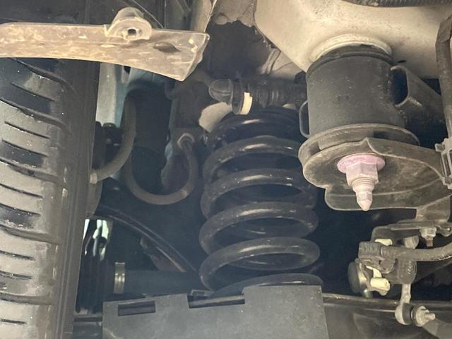 ＲＡＶ４ ＰＨＶ Ｇ　Ｚ　サンルーフ　モデリスタエアロ　純正９インチディスプレイオーディオ　全周囲カメラ　デジタルインナーミラー　トヨタセーフティセンス　レーダークルーズ　禁煙車　パワーバックドア　ドライブレコーダー（21枚目）