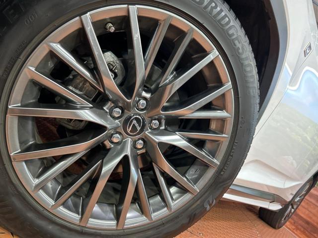 ＲＸ ＲＸ４５０ｈ　Ｆスポーツ　サンルーフ　１２．３インチナビ　全周囲カメラ　セーフティシステムプラス　レーダークルーズコントロール　ブラインドスポットモニター　三眼ＬＥＤヘッドライト　純正２０インチアルミホイール　ドラレコ（13枚目）
