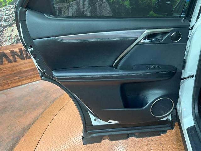 ＲＸ ＲＸ４５０ｈ　Ｆスポーツ　サンルーフ　１２．３インチナビ　全周囲カメラ　セーフティシステムプラス　レーダークルーズコントロール　ブラインドスポットモニター　三眼ＬＥＤヘッドライト　純正２０インチアルミホイール　ドラレコ（56枚目）