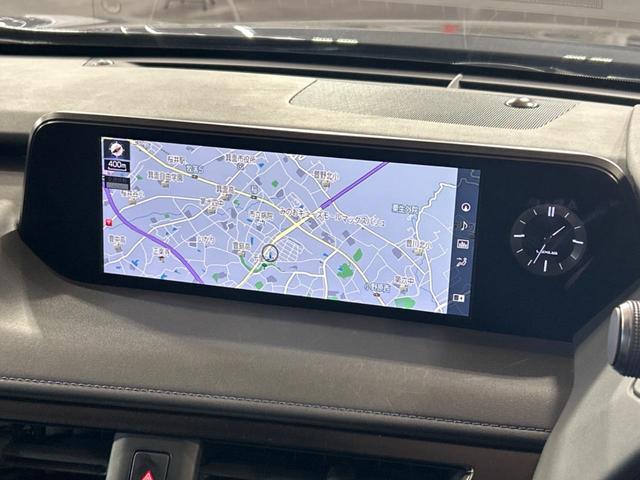 ＵＸ ＵＸ２００　Ｆスポーツ　スタイルブルー　サンルーフ　純正ナビ　セーフティシステムプラス　パノラミックビューモニター　レーダークルーズコントロール　ブラインドスポットモニター　シートヒーター　ＬＥＤヘッドライト　パワーバックドア（4枚目）