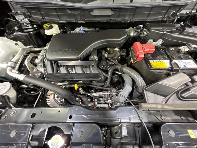 エクストレイル ２０Ｘｉ　レザーエディション　Ｖセレクション　４ＷＤ　サンルーフ　純正９型ナビ　全周囲カメラ　エマージェンシーブレーキ　プロパイロット　パワーバックドア　前席パワーシート　前席中列シートヒーター　ドラレコ　スマートキー　ＥＴＣ（18枚目）