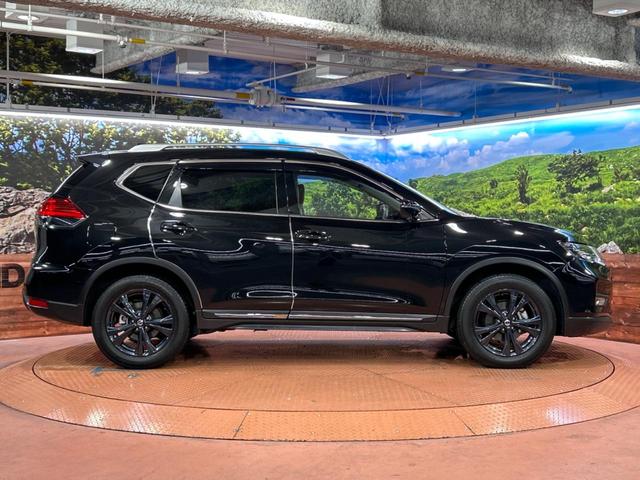 エクストレイル ２０Ｘｉ　レザーエディション　Ｖセレクション　４ＷＤ　サンルーフ　純正９型ナビ　全周囲カメラ　エマージェンシーブレーキ　プロパイロット　パワーバックドア　前席パワーシート　前席中列シートヒーター　ドラレコ　スマートキー　ＥＴＣ（27枚目）
