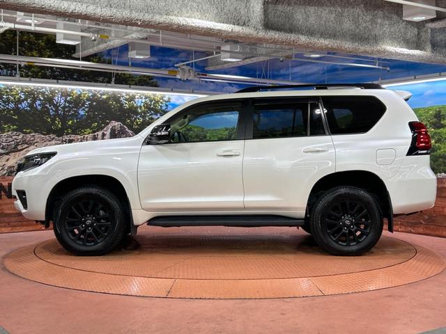 ランドクルーザープラド ＴＸ　Ｌパッケージ　マットブラックエディション　ベージュ革シート　７人乗り　ムーンルーフ　純正ナビ　全周囲カメラ　前席シートヒーター＆シートベンチレーション　ブラインドスポットモニター　セーフティセンス　レーダークルーズ　ドラレコ　ＥＴＣ（66枚目）