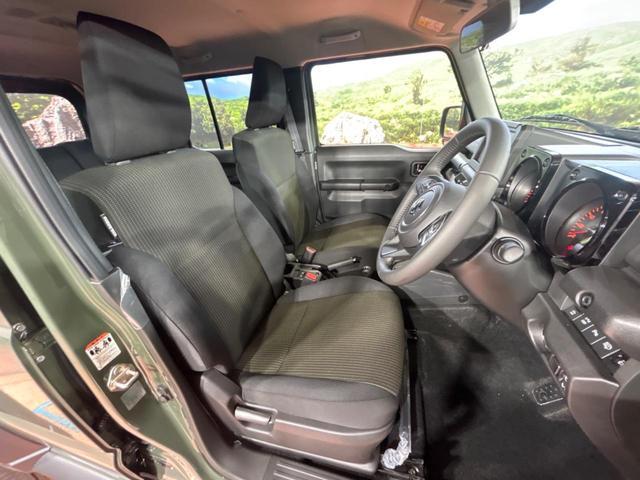 ジムニーノマド ＦＣ　禁煙車　セーフティサポート　レーダークルーズ　コーナーセンサー　シートヒーター　スマートキー　ＬＥＤヘッド　車線逸脱警報　オートライト　オートエアコン　純正１５インチアルミホイール（10枚目）