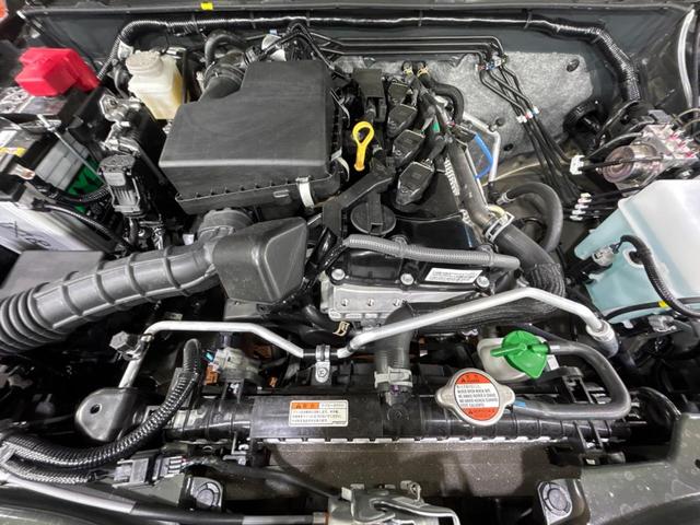 ジムニーノマド ＦＣ　禁煙車　セーフティサポート　レーダークルーズ　コーナーセンサー　シートヒーター　スマートキー　ＬＥＤヘッド　車線逸脱警報　オートライト　オートエアコン　純正１５インチアルミホイール（18枚目）