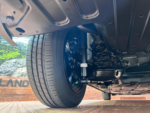 お車を安心してお乗りいただく為には、足回りの定期点検が欠かせません。サービスサポート（有償保証）では無料点検もご提供しており、安心のカーライフをお過ごしいただけるサポート体制が整っています。