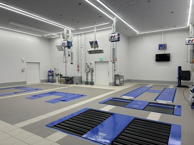 シエンタ ファンベースＧ　両側電動ドア　純正ＳＤナビ　全周囲カメラ　衝突被害軽減システム　禁煙車　コーナーセンサー　スマートキー　ＬＥＤヘッドライト　ＥＴＣ　オートハイビーム　車線逸脱警報　オートライト　オートエアコン（77枚目）