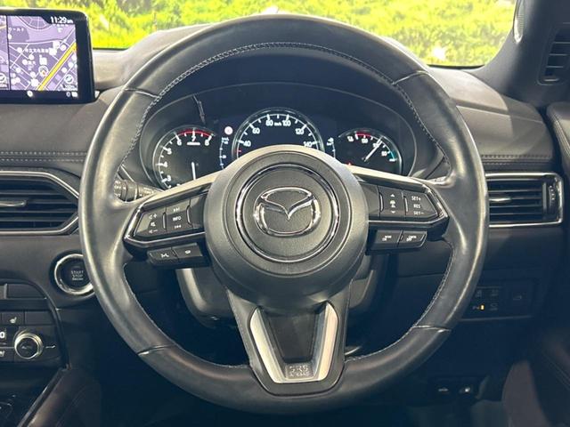 ＣＸ－８ ２５Ｓ　Ｌパッケージ　サンルーフ　１０．２５インチマツダコネクトナビ　全周囲カメラ　ＢＯＳＥサウンド　衝突被害軽減システム　レーダークルーズ　禁煙車　電動リアゲート　レザーシート　前席シートエアコン　ドラレコ（12枚目）