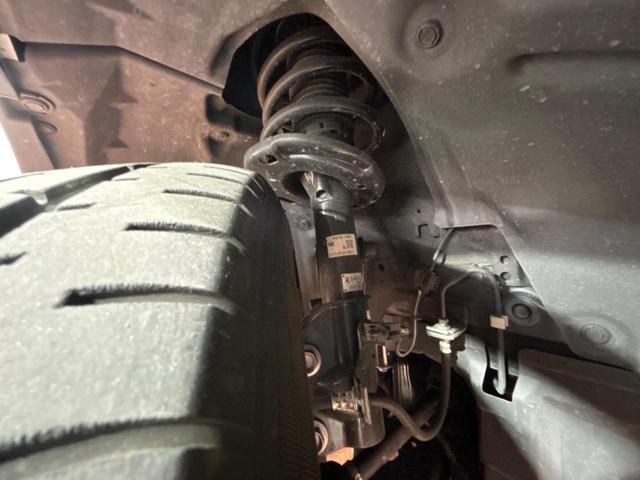 ＣＸ－８ ２５Ｓ　Ｌパッケージ　サンルーフ　１０．２５インチマツダコネクトナビ　全周囲カメラ　ＢＯＳＥサウンド　衝突被害軽減システム　レーダークルーズ　禁煙車　電動リアゲート　レザーシート　前席シートエアコン　ドラレコ（20枚目）