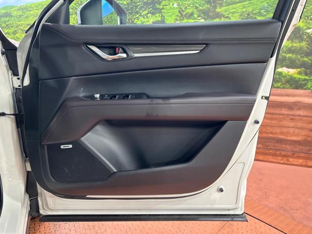 ＣＸ－８ ２５Ｓ　Ｌパッケージ　サンルーフ　１０．２５インチマツダコネクトナビ　全周囲カメラ　ＢＯＳＥサウンド　衝突被害軽減システム　レーダークルーズ　禁煙車　電動リアゲート　レザーシート　前席シートエアコン　ドラレコ（49枚目）