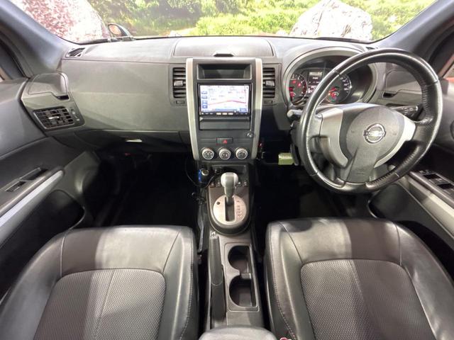 エクストレイル ２０Ｘ　４ＷＤ　純正ＳＤナビ　バックカメラ　禁煙車　全席シートヒーター　ドラレコ　ＥＴＣ　オートライト　オートエアコン　純正１７インチアルミ　Ｂｌｕｅｔｏｏｔｈ　ＣＤ　ＤＶＤ再生　フルセグ（2枚目）