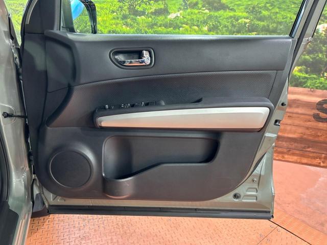 エクストレイル ２０Ｘ　４ＷＤ　純正ＳＤナビ　バックカメラ　禁煙車　全席シートヒーター　ドラレコ　ＥＴＣ　オートライト　オートエアコン　純正１７インチアルミ　Ｂｌｕｅｔｏｏｔｈ　ＣＤ　ＤＶＤ再生　フルセグ（44枚目）