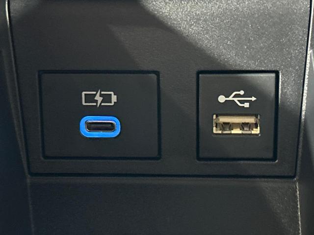 ヴォクシー S-Z 純正10.5インチナビ バックカメラ トヨタセーフティセンス 禁煙車 レーダークルーズコントロール ブラインドスポットモニター 両側電動スライドドア ドライブレコーダー フルセグ(40枚目)