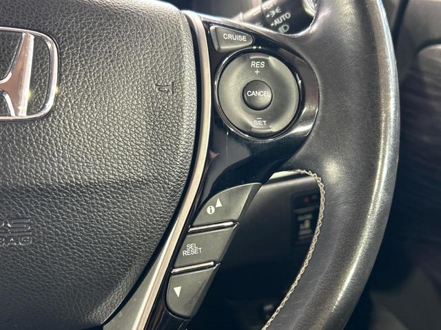 オデッセイ G・EX 両側電動ドア フリップダウンモニター 純正ナビ 全周囲カメラ 衝突被害軽減装置 禁煙車 クルーズコントロール ブラインドスポットモニター ドラレコ ETC パワーシート 純正18インチアルミホイール(24枚目)