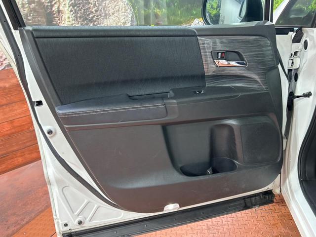 オデッセイ G・EX 両側電動ドア フリップダウンモニター 純正ナビ 全周囲カメラ 衝突被害軽減装置 禁煙車 クルーズコントロール ブラインドスポットモニター ドラレコ ETC パワーシート 純正18インチアルミホイール(38枚目)