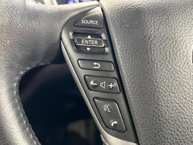 エルグランド 250ハイウェイスター 電動スライドドア 純正ナビ アラウンドビューモニター ETC Bluetooth HIDヘッドライト 純正18インチアルミホイール スマートキー 片側電動スライドドア アクセサリーコンセント(6枚目)