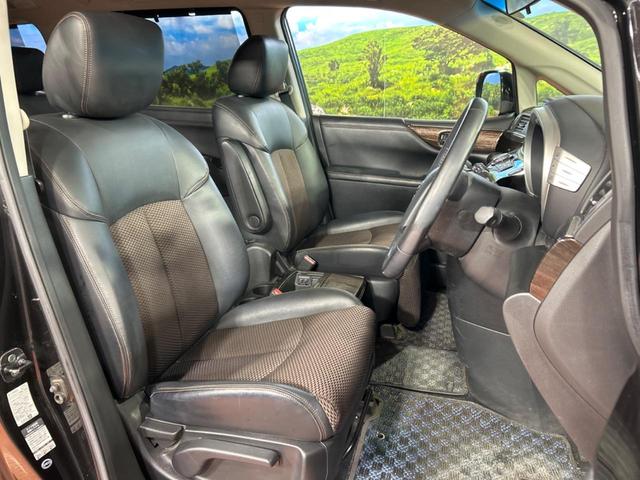 エルグランド 250ハイウェイスター 電動スライドドア 純正ナビ アラウンドビューモニター ETC Bluetooth HIDヘッドライト 純正18インチアルミホイール スマートキー 片側電動スライドドア アクセサリーコンセント(7枚目)