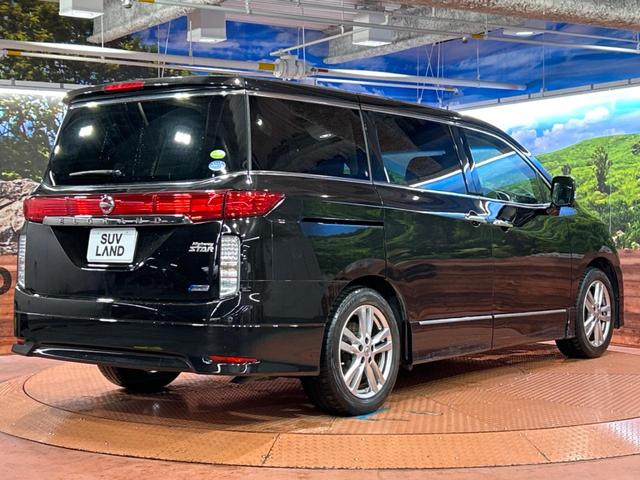 エルグランド 250ハイウェイスター 電動スライドドア 純正ナビ アラウンドビューモニター ETC Bluetooth HIDヘッドライト 純正18インチアルミホイール スマートキー 片側電動スライドドア アクセサリーコンセント(17枚目)