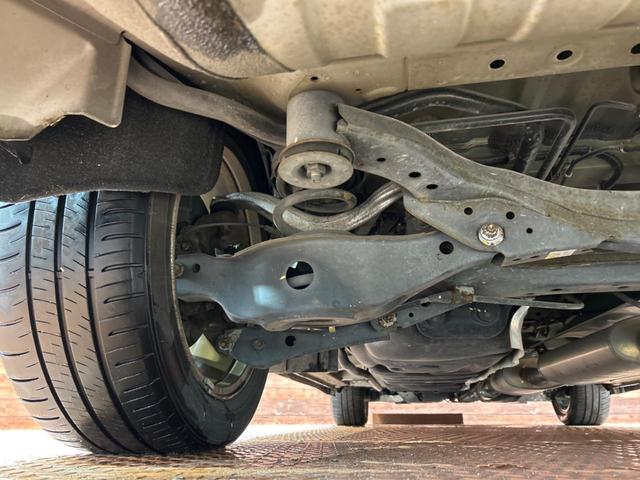 エルグランド 250ハイウェイスター 電動スライドドア 純正ナビ アラウンドビューモニター ETC Bluetooth HIDヘッドライト 純正18インチアルミホイール スマートキー 片側電動スライドドア アクセサリーコンセント(20枚目)