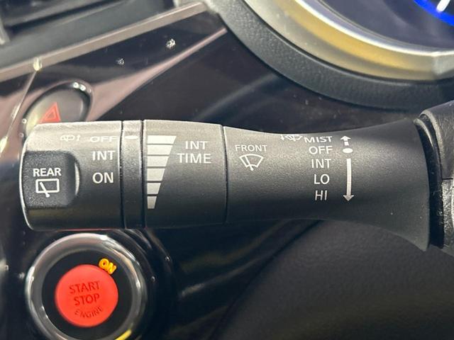 エルグランド 250ハイウェイスター 電動スライドドア 純正ナビ アラウンドビューモニター ETC Bluetooth HIDヘッドライト 純正18インチアルミホイール スマートキー 片側電動スライドドア アクセサリーコンセント(35枚目)