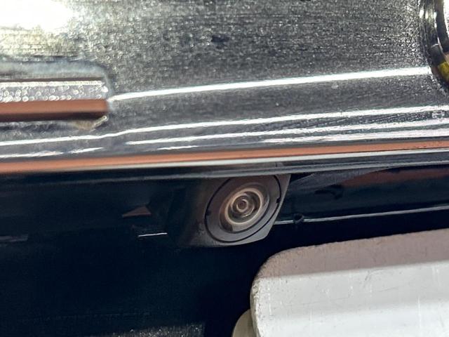 エルグランド 250ハイウェイスター 電動スライドドア 純正ナビ アラウンドビューモニター ETC Bluetooth HIDヘッドライト 純正18インチアルミホイール スマートキー 片側電動スライドドア アクセサリーコンセント(46枚目)